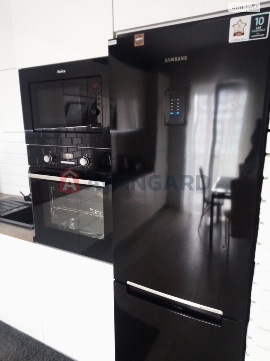 3 комн. квартира, 68/43/11 кв. м., 8/10 этаж фото 3 3 комн. квартира, 68/43/11 кв. м., 8/10 этаж фото 3