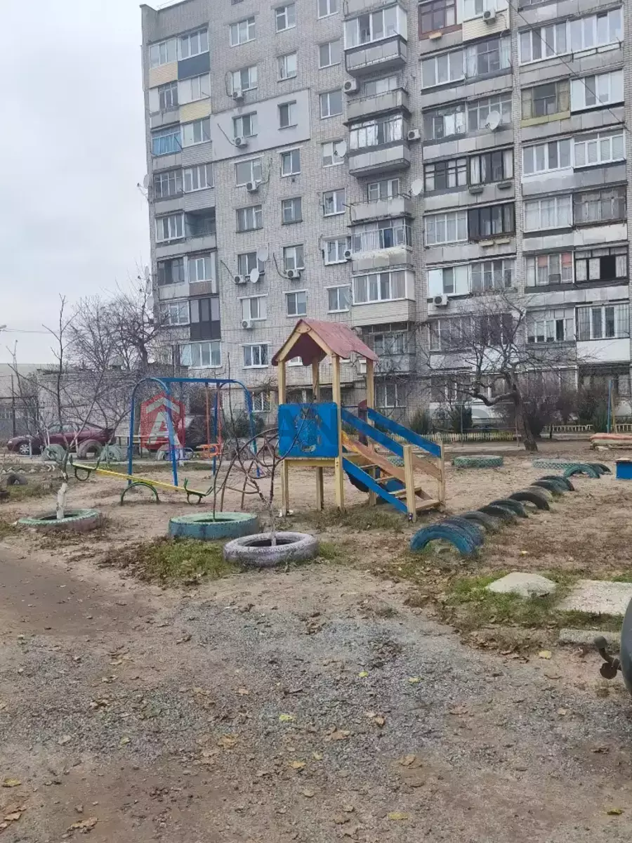 4 кім. квартира, 79/64/9 кв. м., 5/9 поверх фото 3 4 кім. квартира, 79/64/9 кв. м., 5/9 поверх фото 3