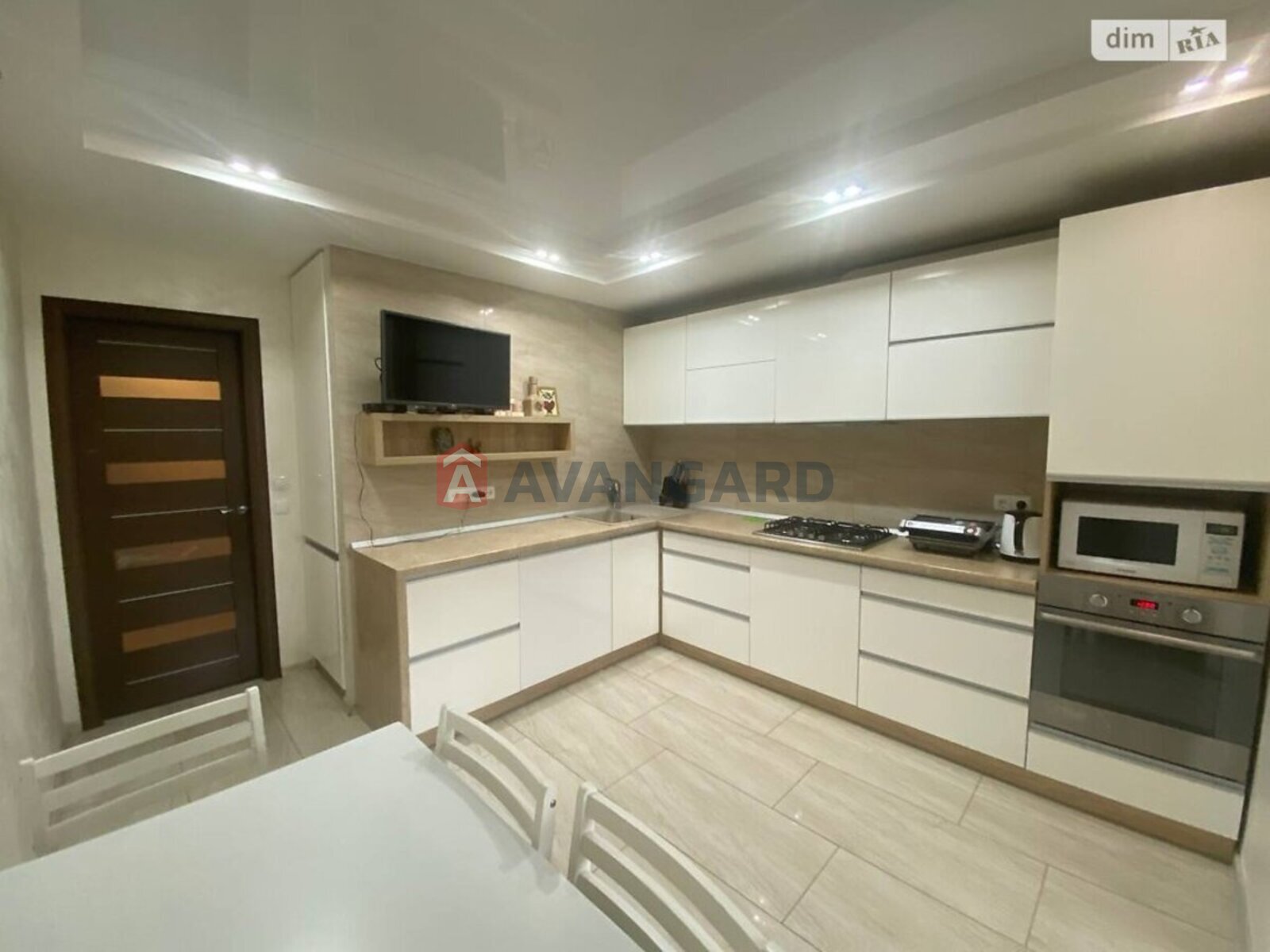 2 комн. квартира, 66/34/11 кв. м., 2/10 этаж фото 12 2 комн. квартира, 66/34/11 кв. м., 2/10 этаж фото 12