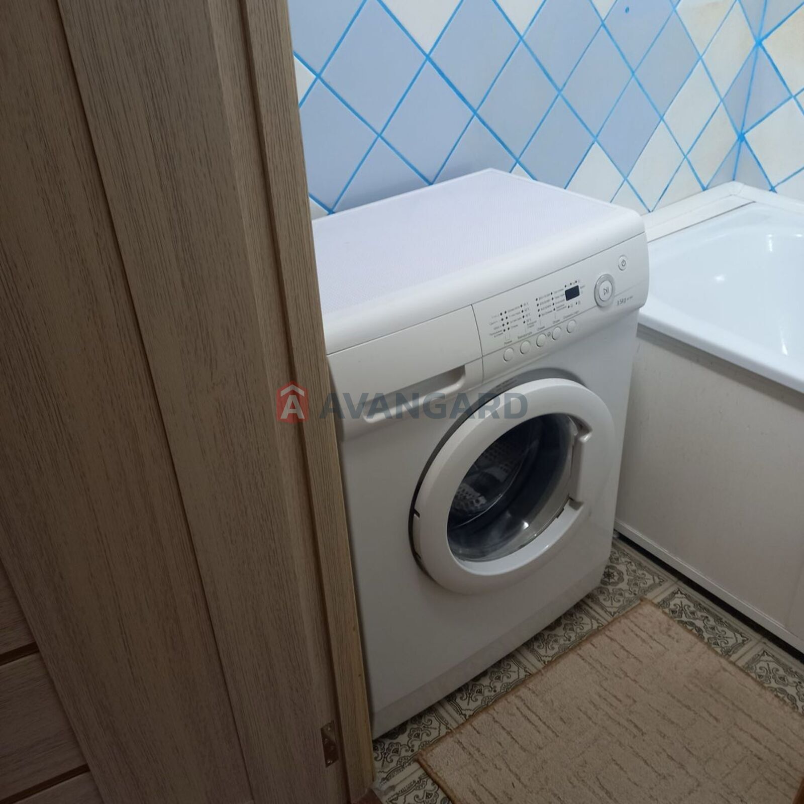 3 кім. квартира, 70/43/8 кв. м., 1/9 поверх фото 2 3 кім. квартира, 70/43/8 кв. м., 1/9 поверх фото 2