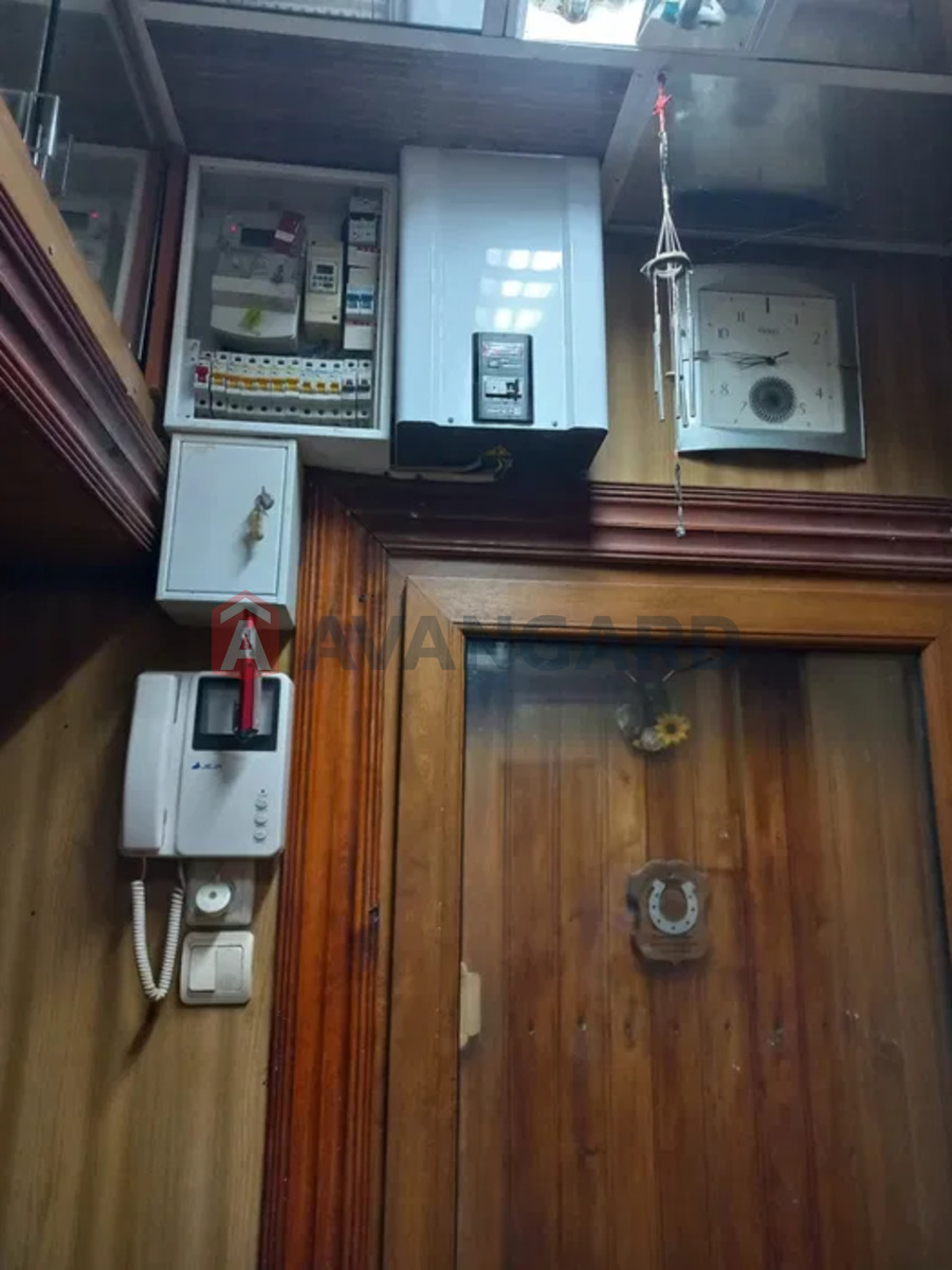 3 кім. квартира, 61/41/8 кв. м., 9/9 поверх фото 8 3 кім. квартира, 61/41/8 кв. м., 9/9 поверх фото 8