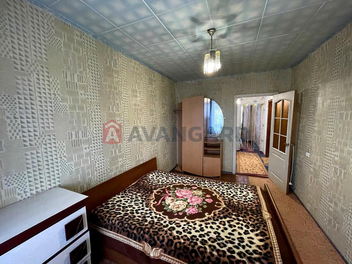 3 кім. квартира, 64 / 32 / 8 м? кв. м., 8/9 поверх фото 9 3 кім. квартира, 64 / 32 / 8 м? кв. м., 8/9 поверх фото 9