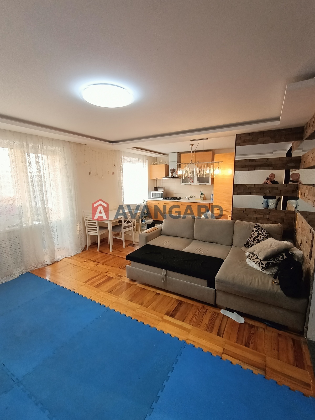 3 кім. квартира, 68/-/14 кв. м., 6/9 поверх фото 4 3 кім. квартира, 68/-/14 кв. м., 6/9 поверх фото 4