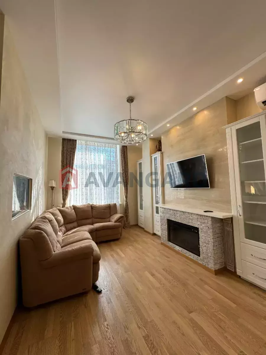 4 комн. квартира, 107/-/- кв. м., 3/6 этаж фото 4 4 комн. квартира, 107/-/- кв. м., 3/6 этаж фото 4