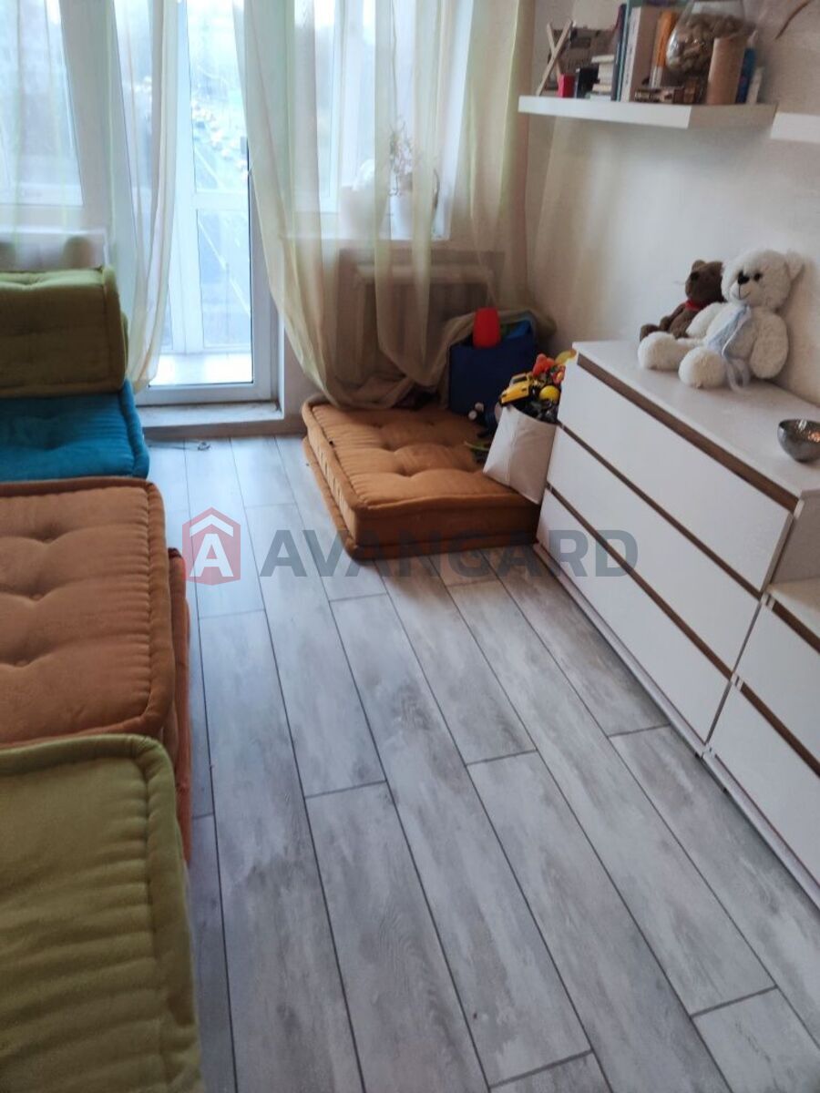 3 комн. квартира, 61/42/7 кв. м., 9/9 этаж фото 1 3 комн. квартира, 61/42/7 кв. м., 9/9 этаж фото 1