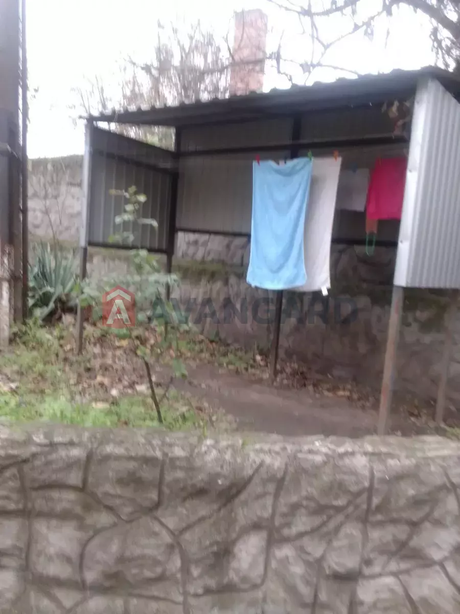 1 кім. квартира, 17/-/2 кв. м., 1/1 поверх фото 7 1 кім. квартира, 17/-/2 кв. м., 1/1 поверх фото 7