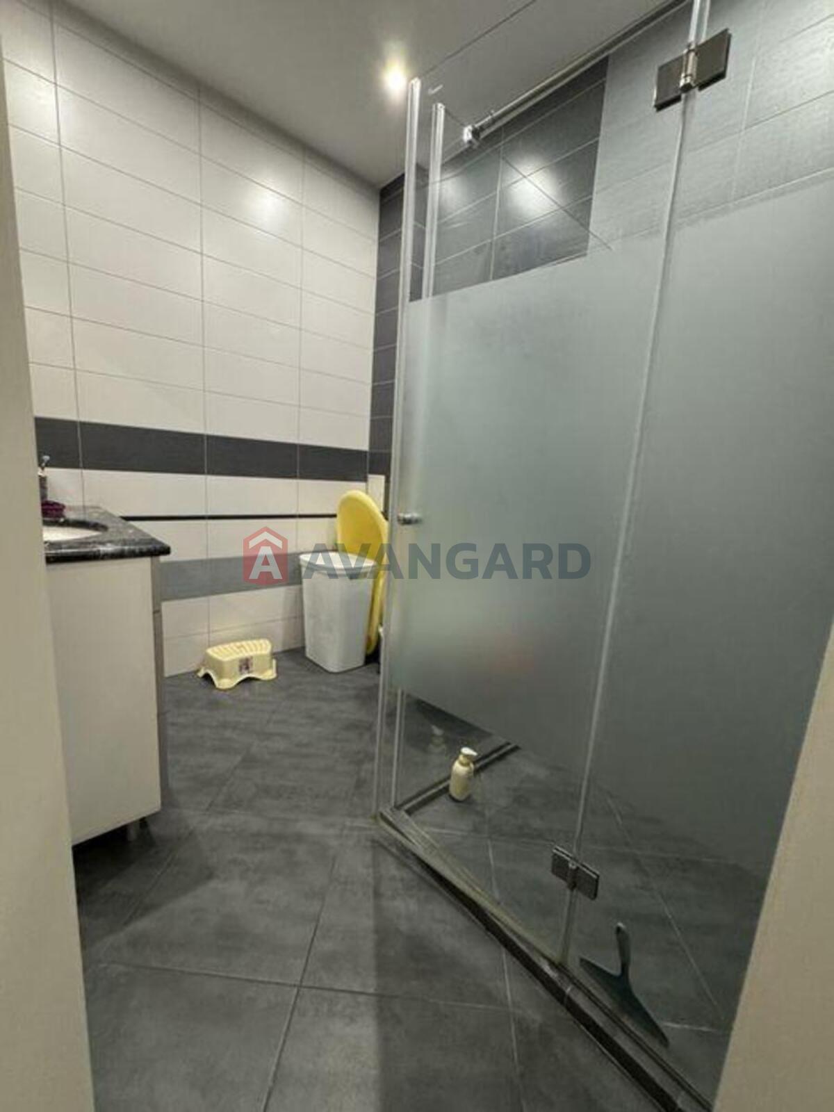 3 комн. квартира, 82/-/12 кв. м., 1/5 этаж фото 12 3 комн. квартира, 82/-/12 кв. м., 1/5 этаж фото 12