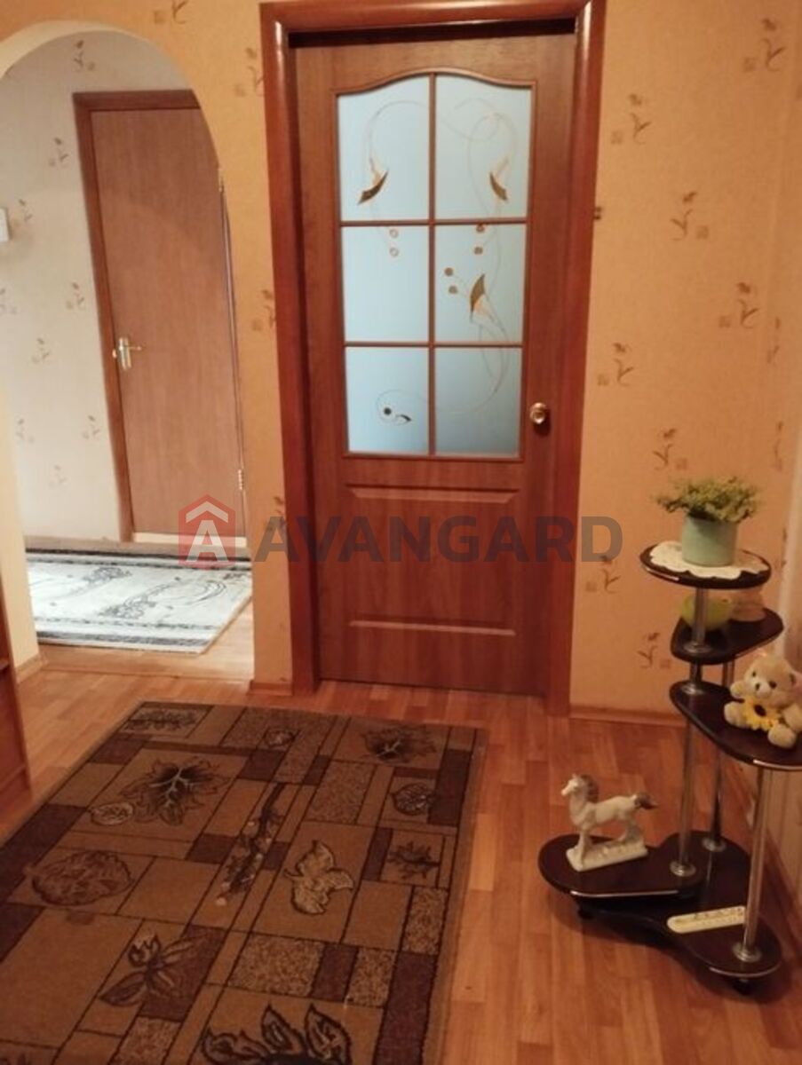 3 кім. квартира, 65/39/8 кв. м., 8/9 поверх фото 4 3 кім. квартира, 65/39/8 кв. м., 8/9 поверх фото 4