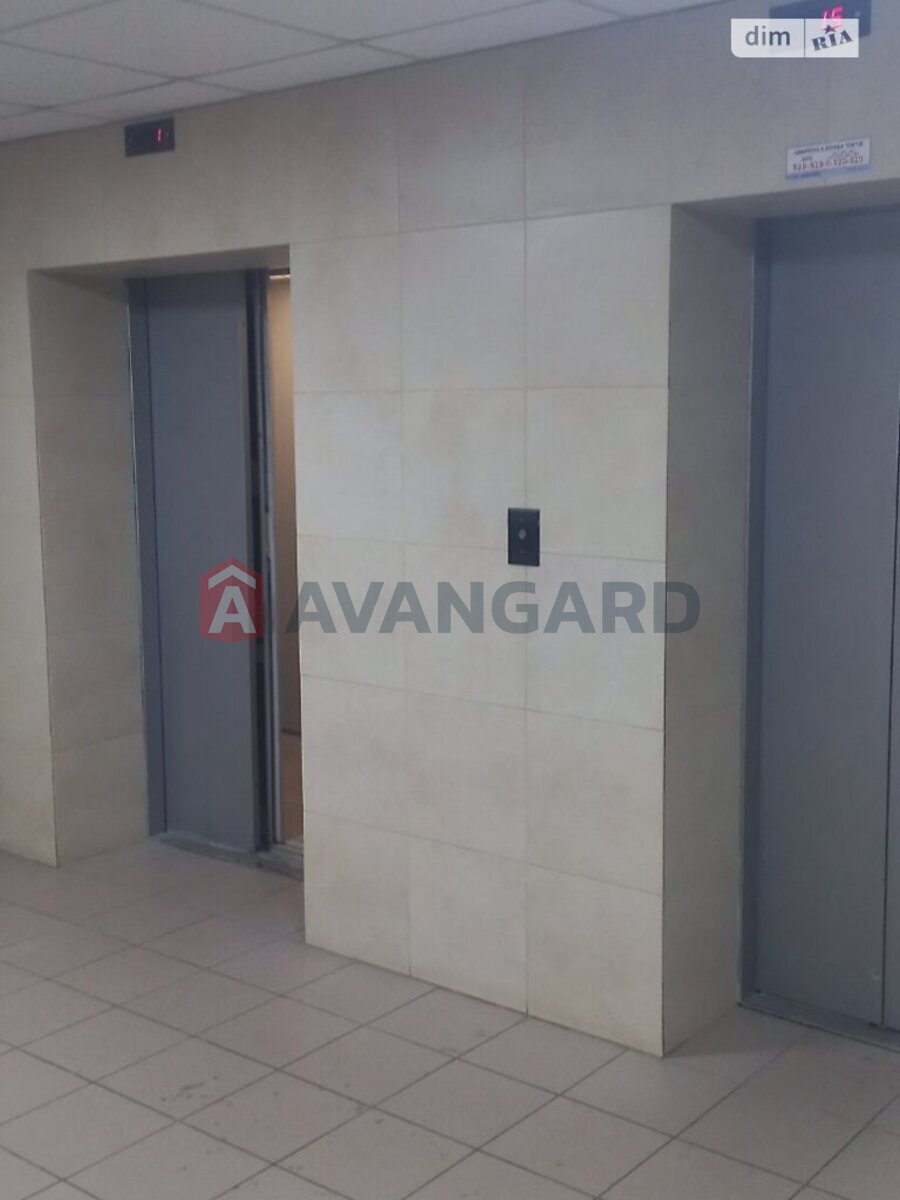 3 кім. квартира, 106/-/- кв. м., 8/15 поверх фото 5 3 кім. квартира, 106/-/- кв. м., 8/15 поверх фото 5