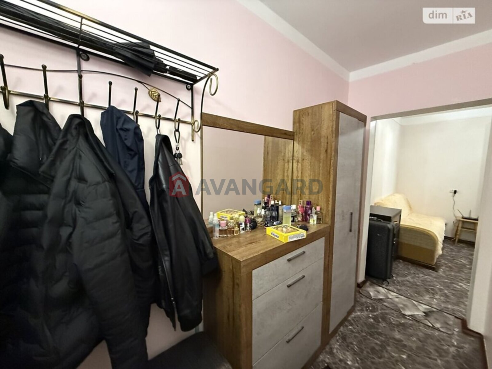 3 комн. квартира, 69/42/8 кв. м., 9/9 этаж фото 11 3 комн. квартира, 69/42/8 кв. м., 9/9 этаж фото 11