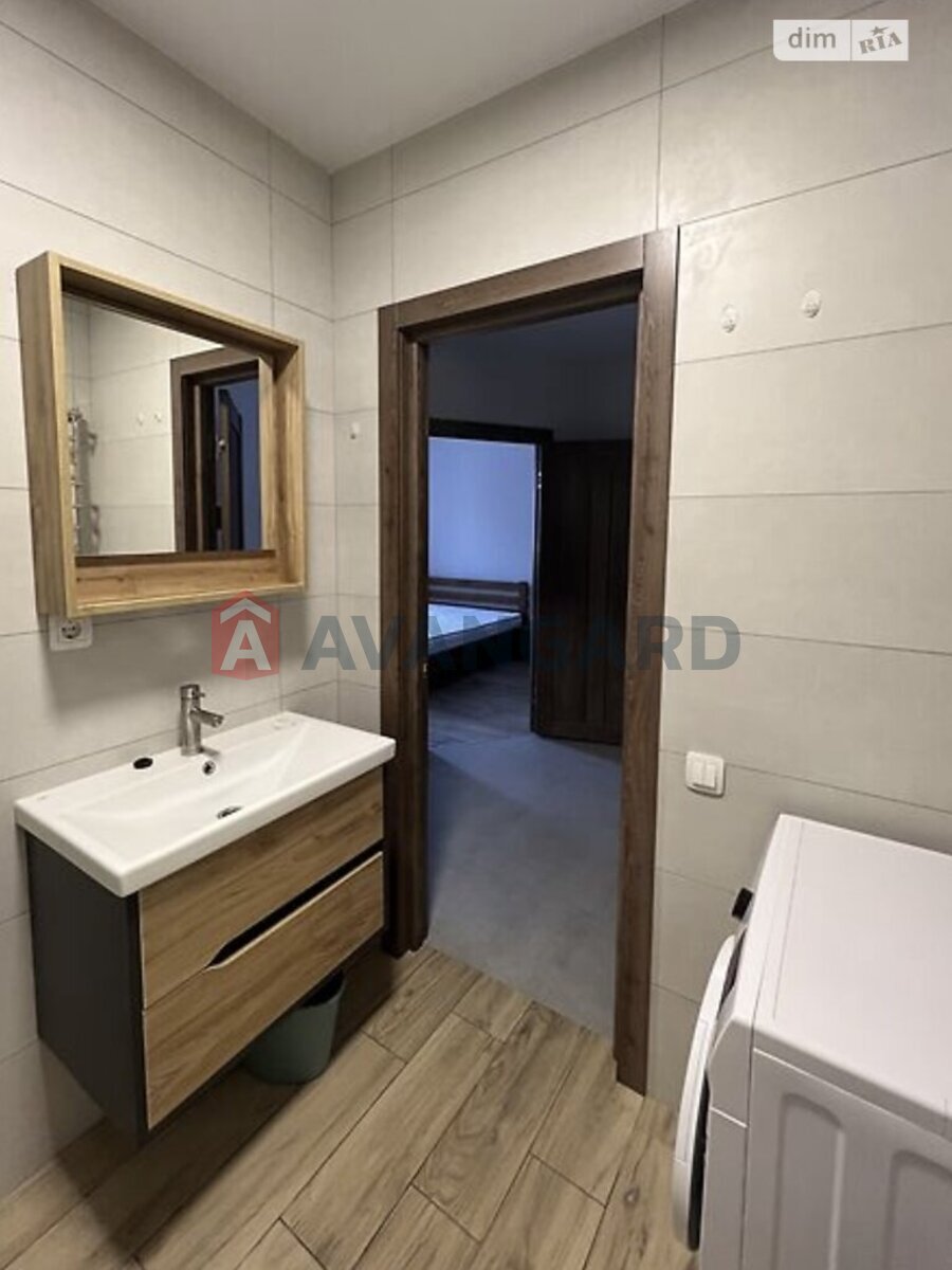 1 комн. квартира, 38/20/17 кв. м., 1/5 этаж фото 1 1 комн. квартира, 38/20/17 кв. м., 1/5 этаж фото 1