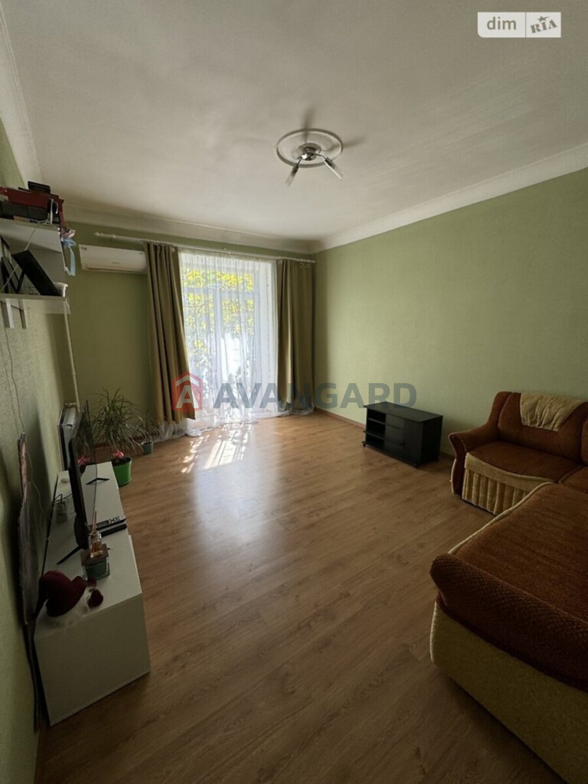 2 кім. квартира, 46/28/7 кв. м., 2/2 поверх фото 1 2 кім. квартира, 46/28/7 кв. м., 2/2 поверх фото 1