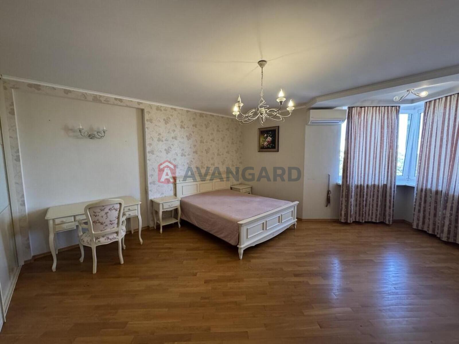 2 кім. квартира, 65/41/12 кв. м., 17/23 поверх фото 1 2 кім. квартира, 65/41/12 кв. м., 17/23 поверх фото 1