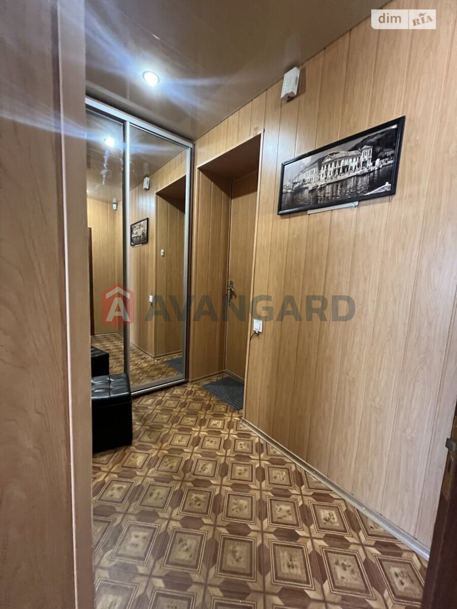 1 кім. квартира, 26/-/6 кв. м., 2/4 поверх фото 3 1 кім. квартира, 26/-/6 кв. м., 2/4 поверх фото 3