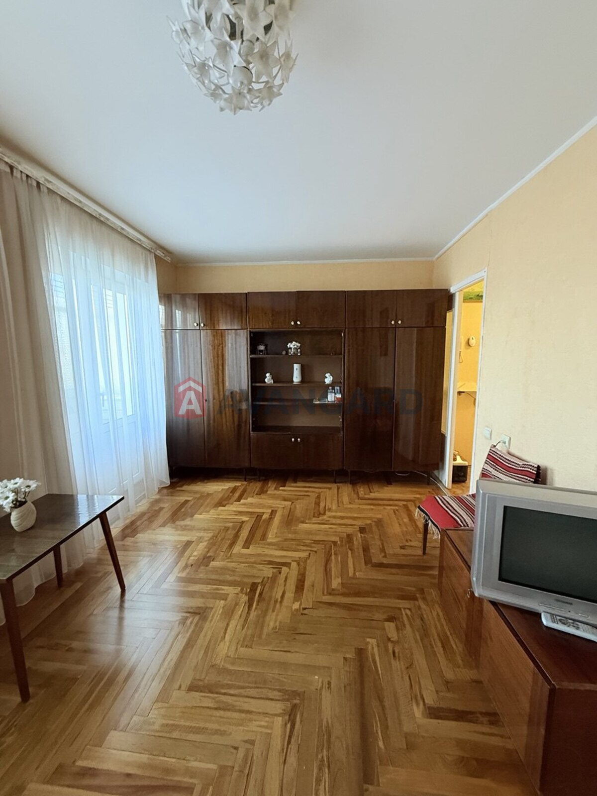 2 кім. квартира, 55/-/8 кв. м., 6/9 поверх фото 5 2 кім. квартира, 55/-/8 кв. м., 6/9 поверх фото 5