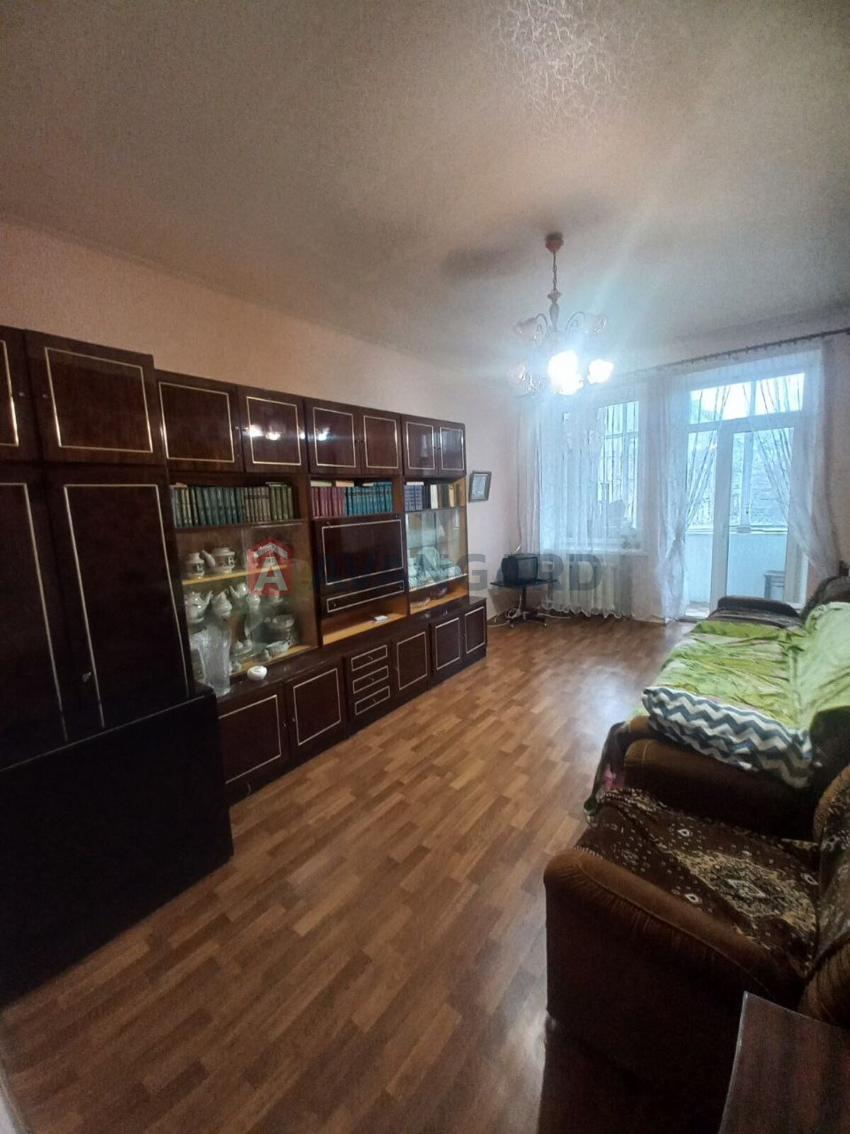 2 кім. квартира, 56/38/13 кв. м., 4/5 поверх фото 15 2 кім. квартира, 56/38/13 кв. м., 4/5 поверх фото 15