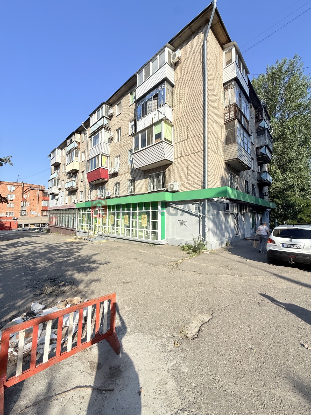 3 комн. квартира, 56/-/6 кв. м., 2/5 этаж фото 15 3 комн. квартира, 56/-/6 кв. м., 2/5 этаж фото 15