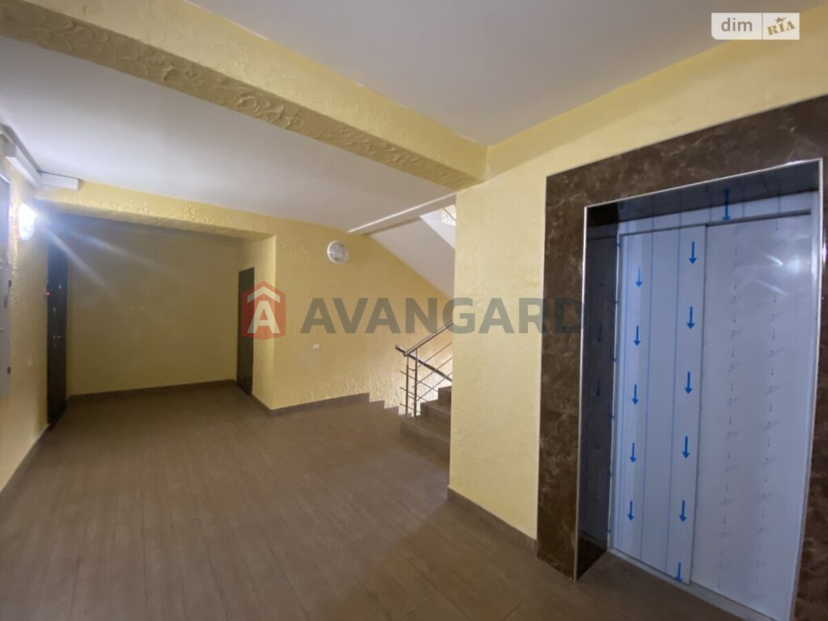 5 кім. квартира, 183/120/20 кв. м., 10/11 поверх фото 12 5 кім. квартира, 183/120/20 кв. м., 10/11 поверх фото 12