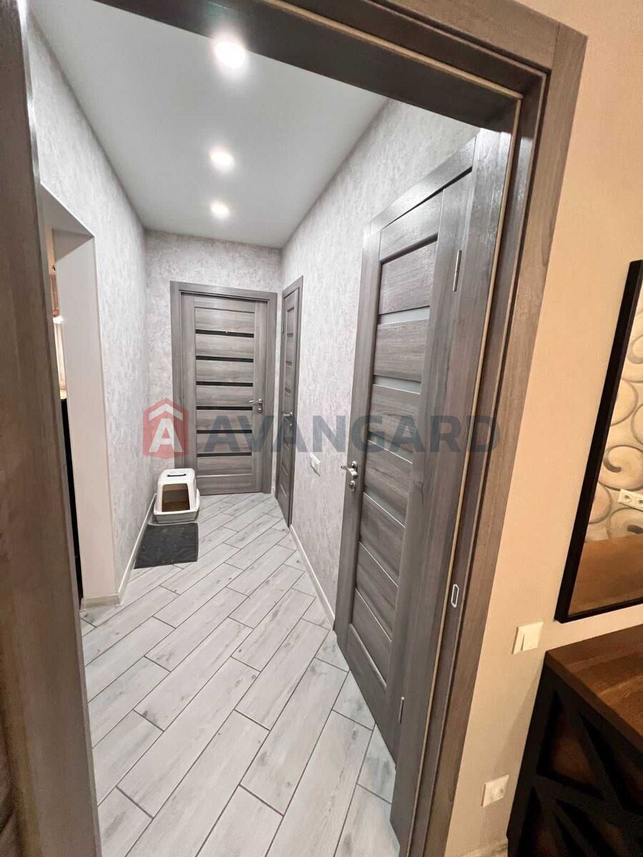 4 кім. квартира, 87/-/10 кв. м., 1/9 поверх фото 11 4 кім. квартира, 87/-/10 кв. м., 1/9 поверх фото 11