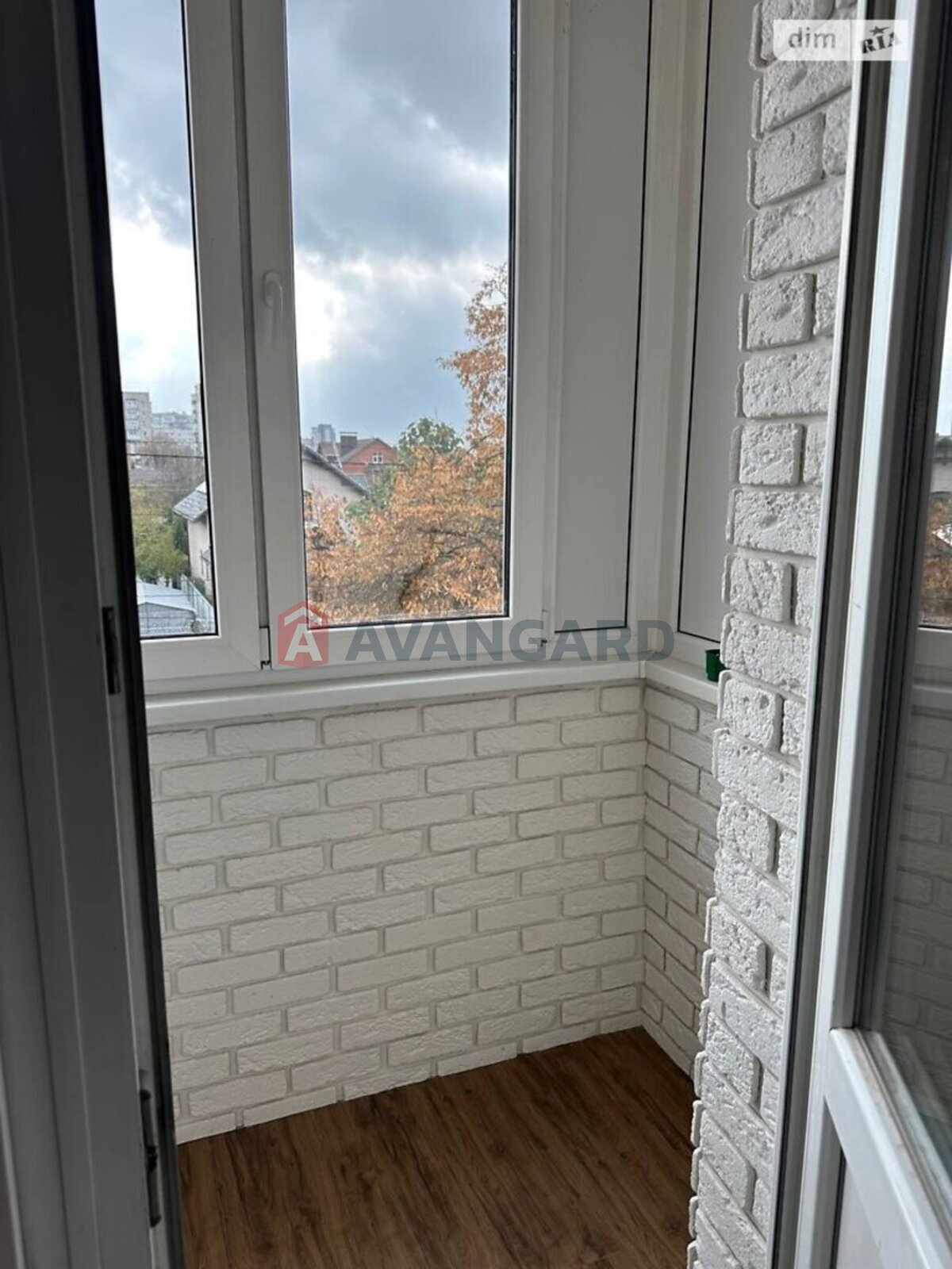 4 кім. квартира, 61/48/5 кв. м., 3/5 поверх фото 12 4 кім. квартира, 61/48/5 кв. м., 3/5 поверх фото 12