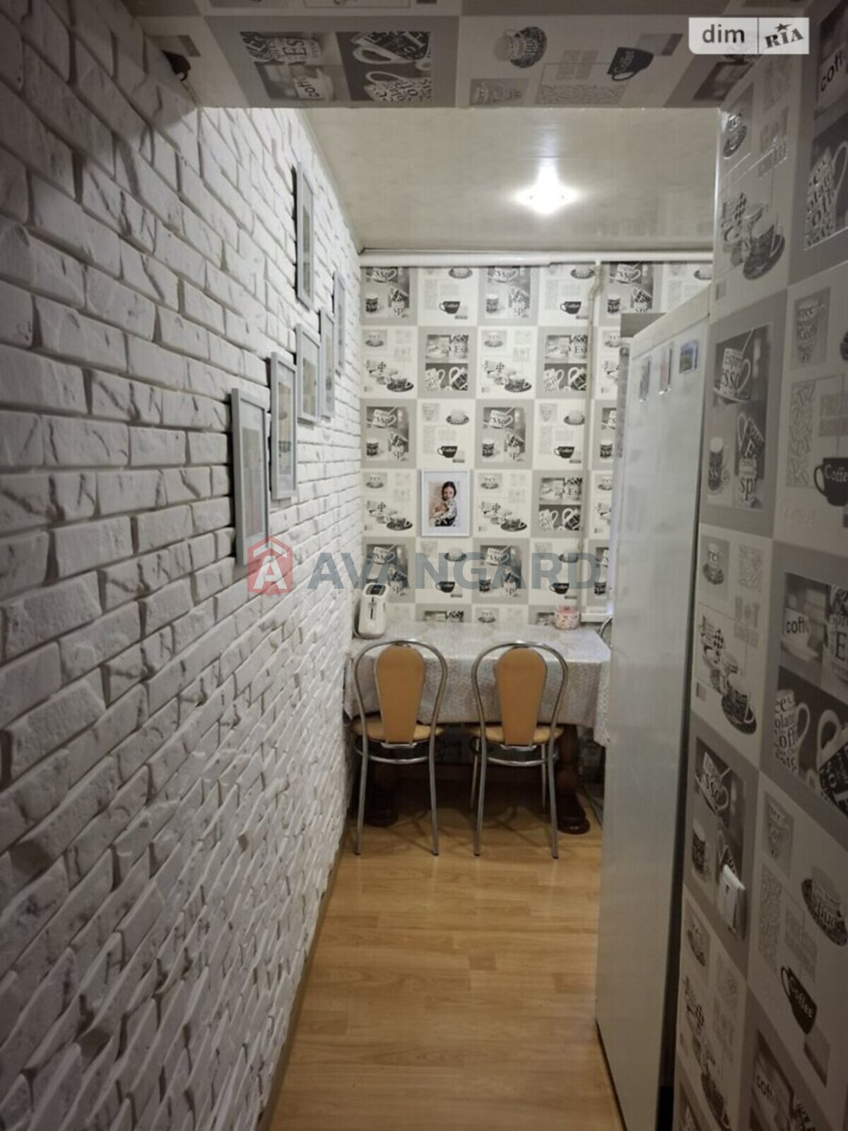 2 комн. квартира, 42/29/6,5 кв. м., 4/4 этаж фото 2 2 комн. квартира, 42/29/6,5 кв. м., 4/4 этаж фото 2