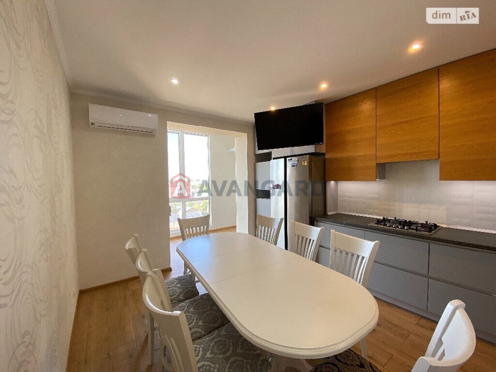 2 кім. квартира, 72/-/23 кв. м., 8/12 поверх фото 6 2 кім. квартира, 72/-/23 кв. м., 8/12 поверх фото 6