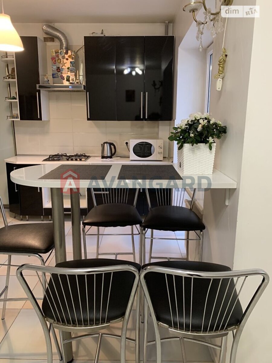 3 кім. квартира, 79/60/27 кв. м., 2/10 поверх фото 3 3 кім. квартира, 79/60/27 кв. м., 2/10 поверх фото 3