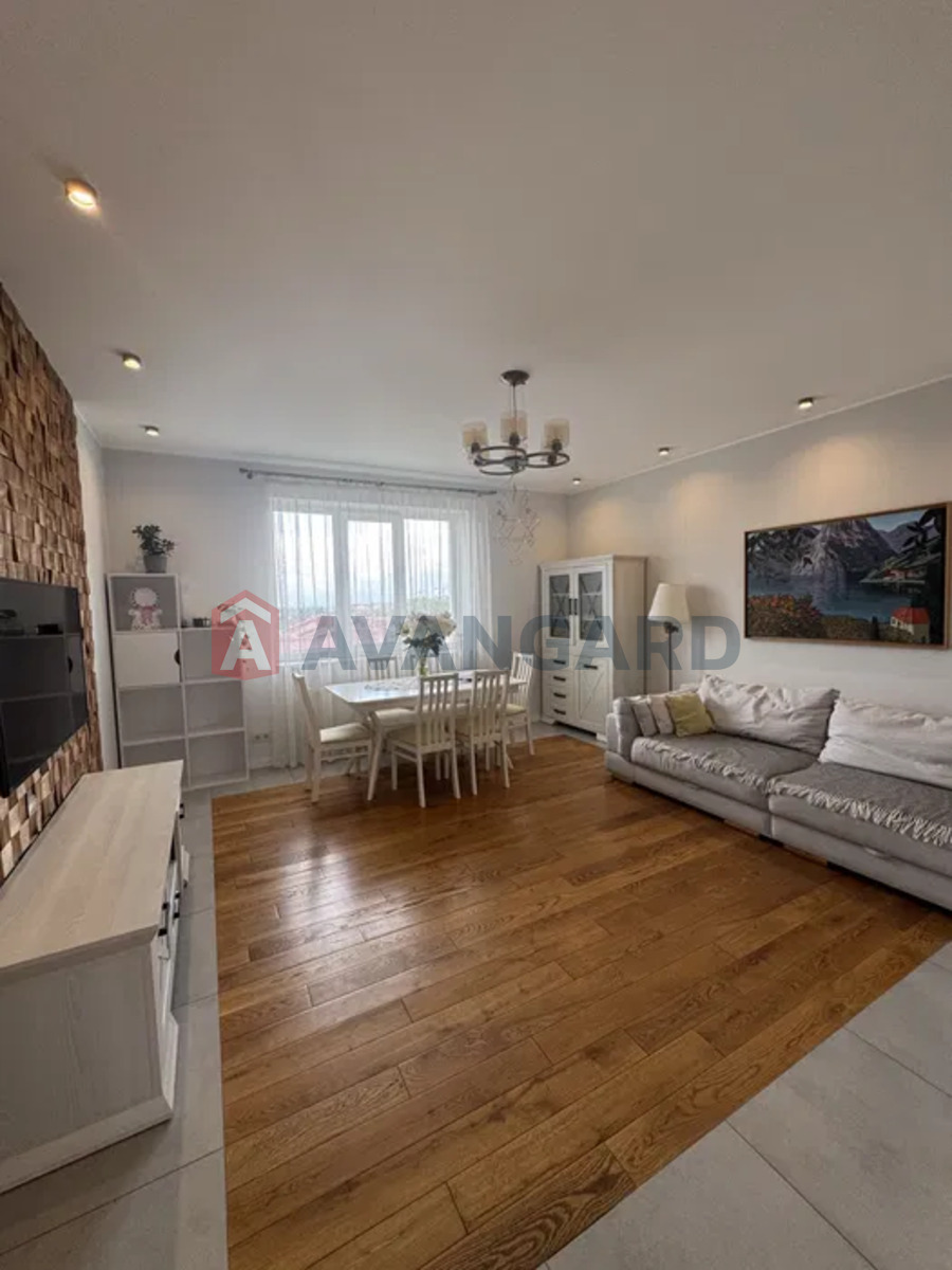 2 кім. квартира, 73/-/13 кв. м., 6/7 поверх фото 1 2 кім. квартира, 73/-/13 кв. м., 6/7 поверх фото 1