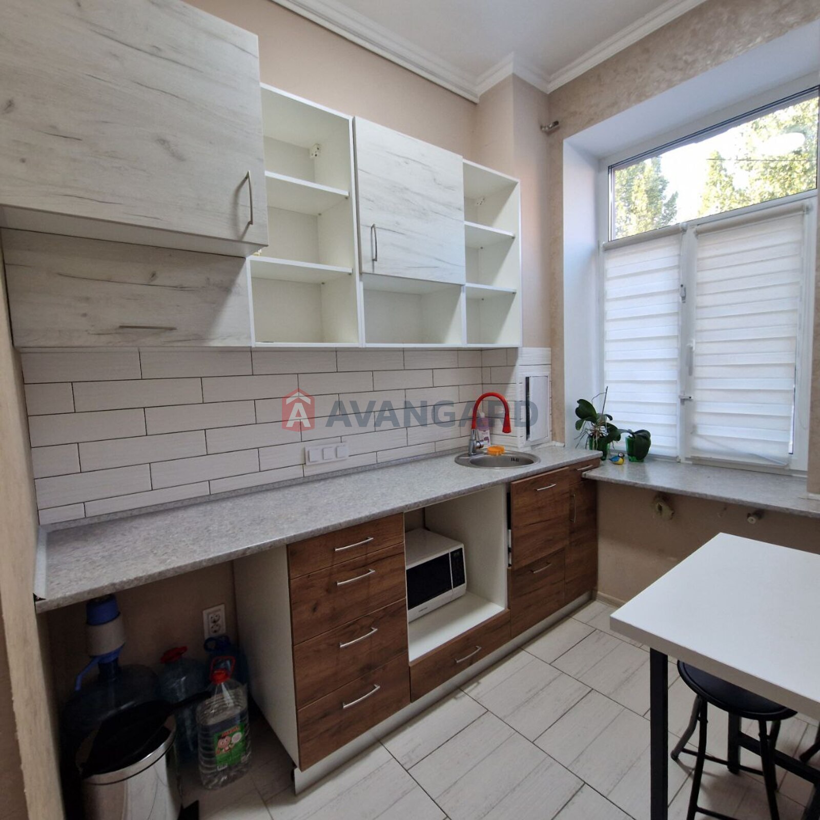 3 комн. квартира, 80,2/-/10 кв. м., 1/2 этаж фото 15 3 комн. квартира, 80,2/-/10 кв. м., 1/2 этаж фото 15