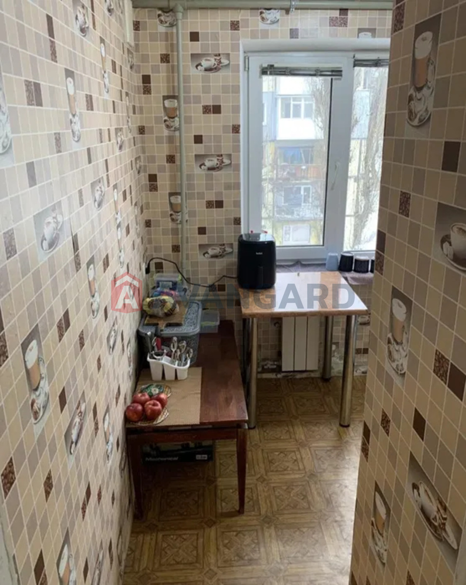 1 кім. квартира, 28/-/6 кв. м., 5/5 поверх фото 4 1 кім. квартира, 28/-/6 кв. м., 5/5 поверх фото 4