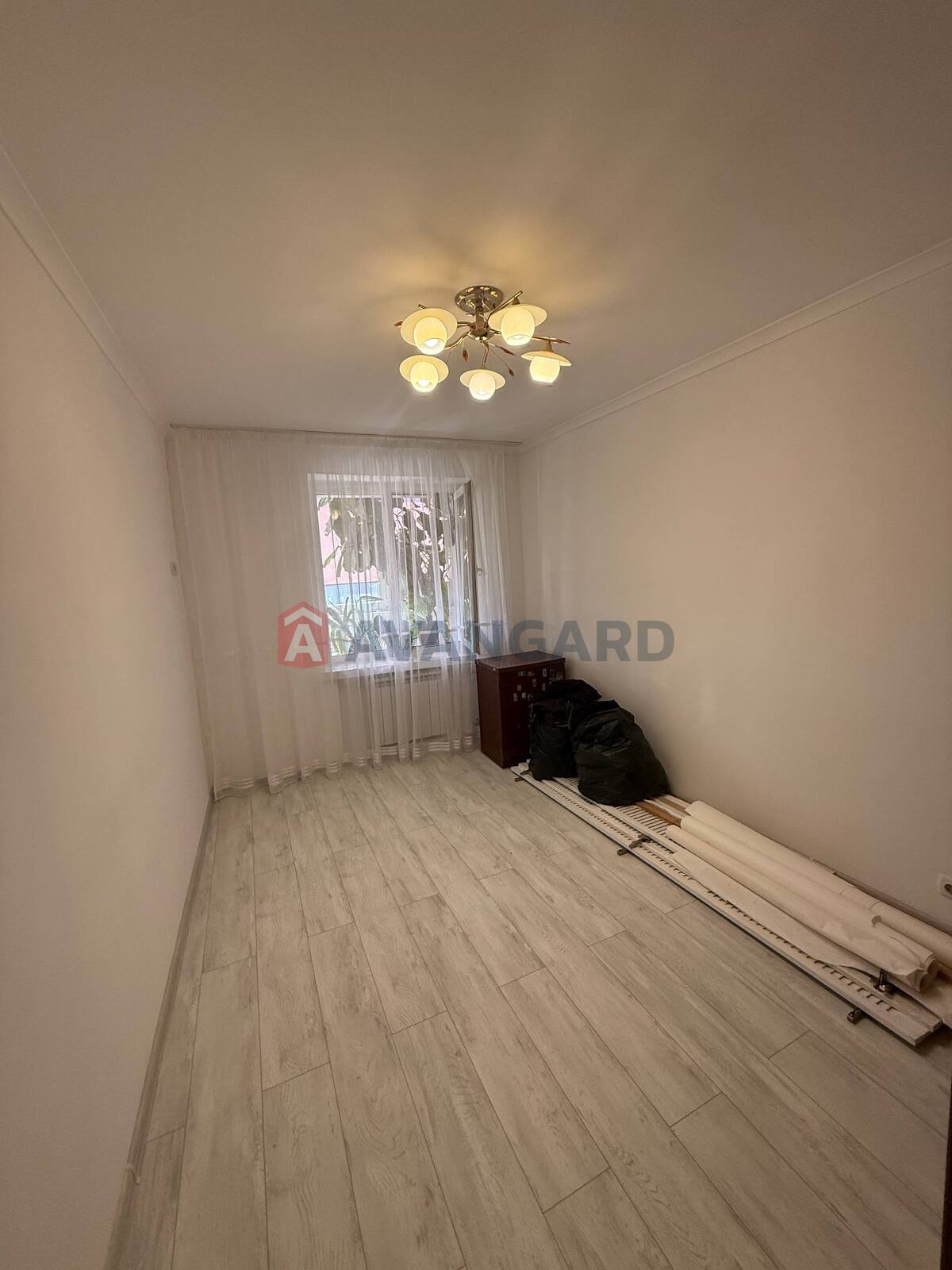 4 комн. квартира, 80/-/10 кв. м., 8/10 этаж фото 19 4 комн. квартира, 80/-/10 кв. м., 8/10 этаж фото 19