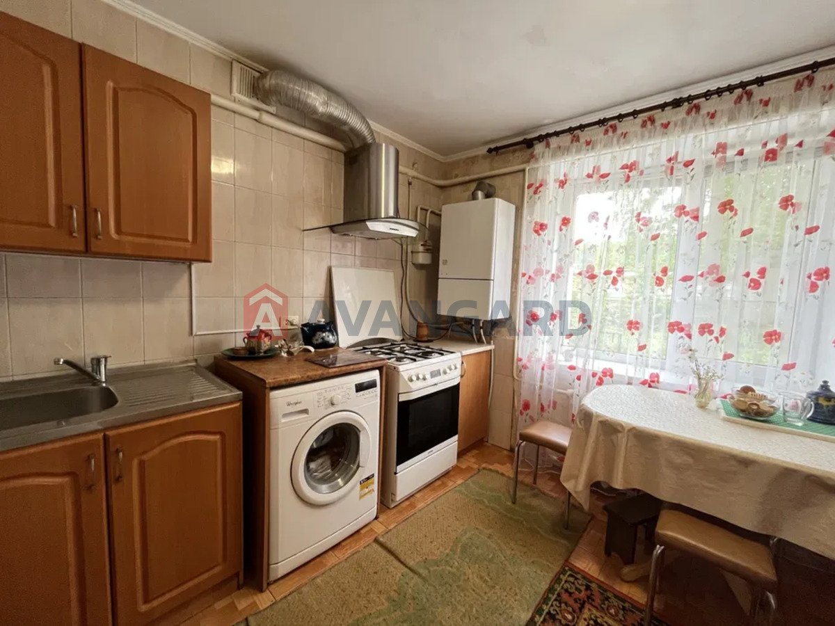 1 комн. квартира, 74/-/10 кв. м., 1/3 этаж фото 3 1 комн. квартира, 74/-/10 кв. м., 1/3 этаж фото 3