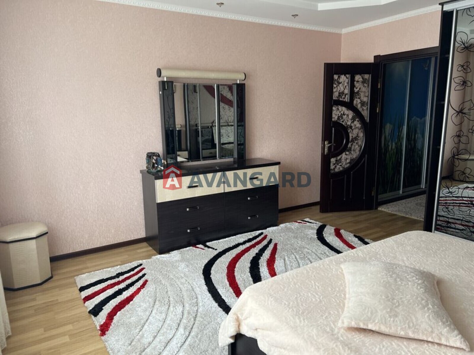 2 кім. квартира, 84/-/- кв. м., 5/11 поверх фото 5 2 кім. квартира, 84/-/- кв. м., 5/11 поверх фото 5