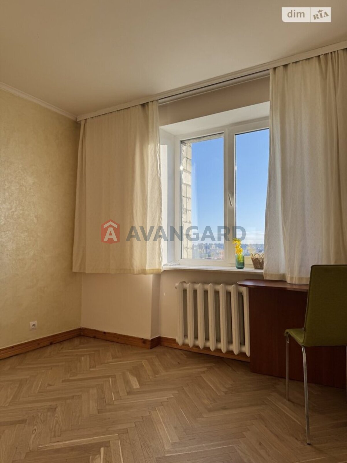 4 комн. квартира, 130/90/18 кв. м., 9/9 этаж фото 7 4 комн. квартира, 130/90/18 кв. м., 9/9 этаж фото 7