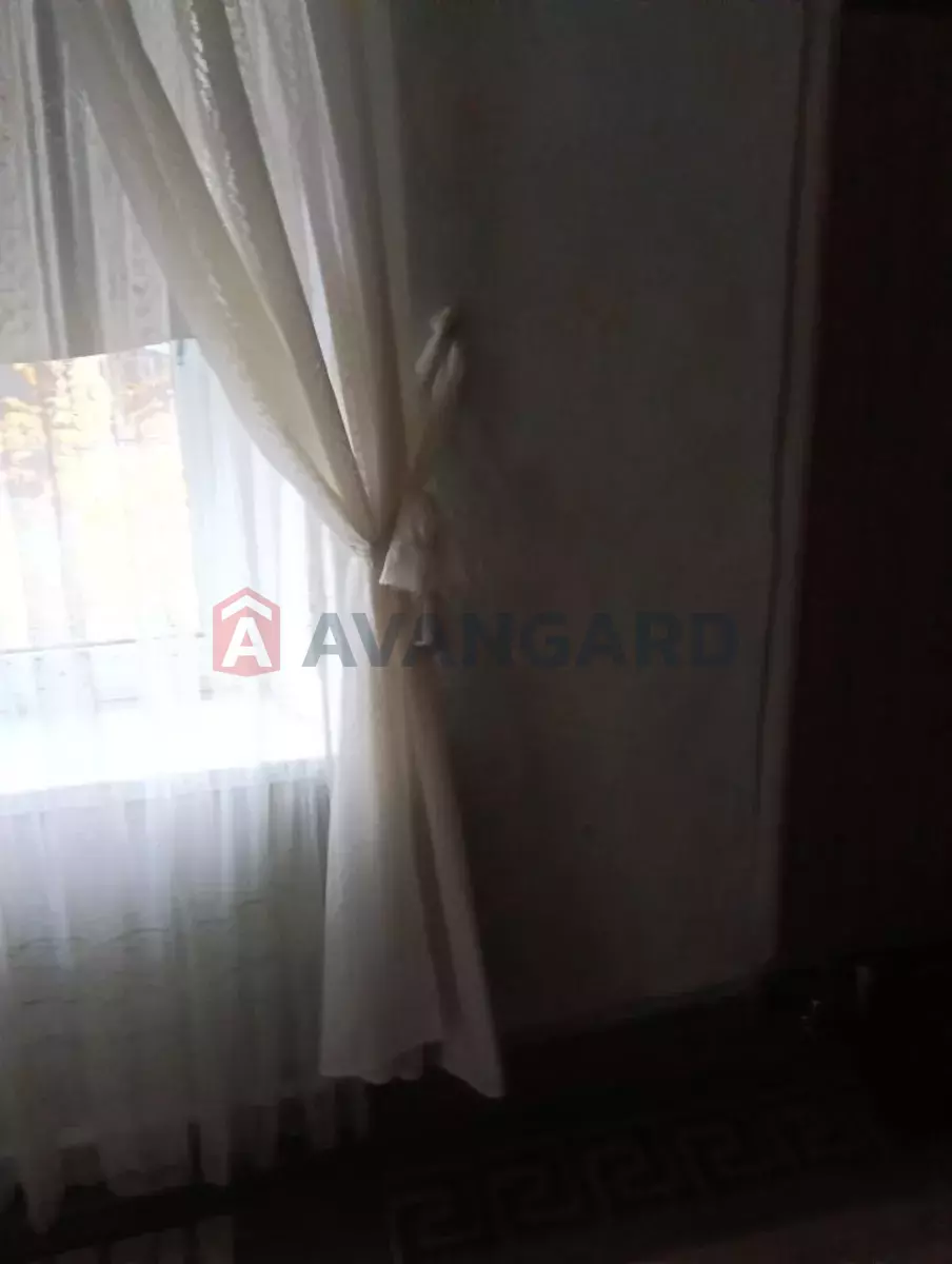 4 комн. квартира, 73/-/12 кв. м., 2/2 этаж фото 8 4 комн. квартира, 73/-/12 кв. м., 2/2 этаж фото 8