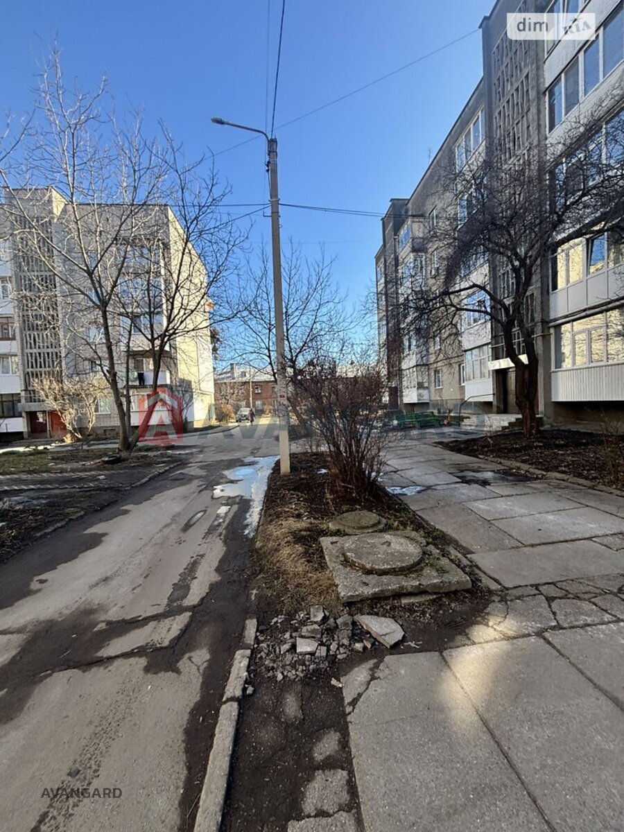 2 кім. квартира, 50/30/8 кв. м., 5/5 поверх фото 24 2 кім. квартира, 50/30/8 кв. м., 5/5 поверх фото 24