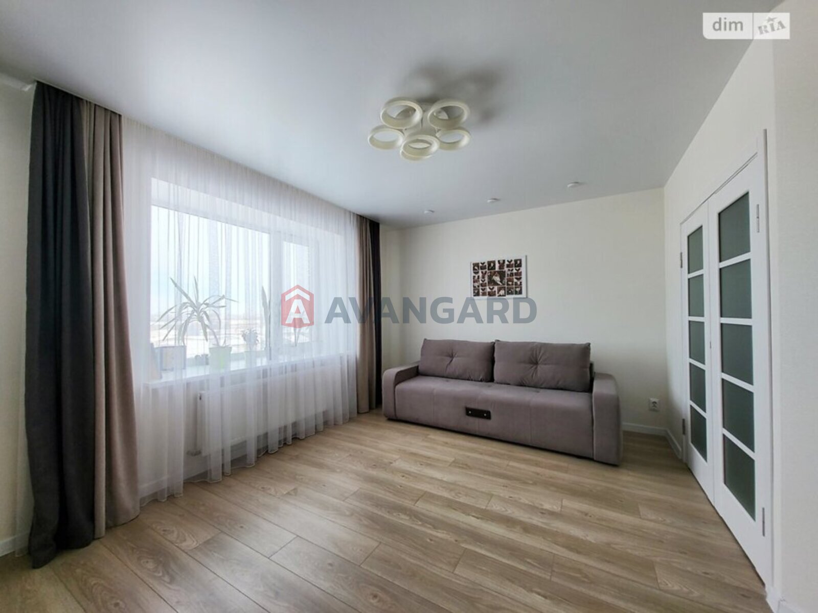 2 комн. квартира, 56/-/14 кв. м., 9/12 этаж фото 9 2 комн. квартира, 56/-/14 кв. м., 9/12 этаж фото 9