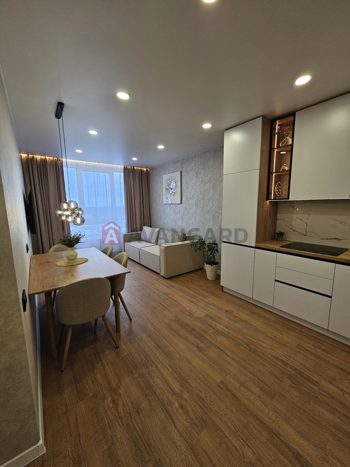 1 кім. квартира, 43/13/21 кв. м., 17/20 поверх фото 5 1 кім. квартира, 43/13/21 кв. м., 17/20 поверх фото 5