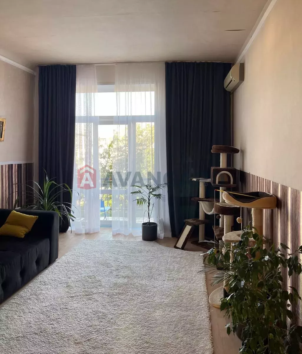 3 кім. квартира, 90/-/13 кв. м., 5/5 поверх фото 1 3 кім. квартира, 90/-/13 кв. м., 5/5 поверх фото 1