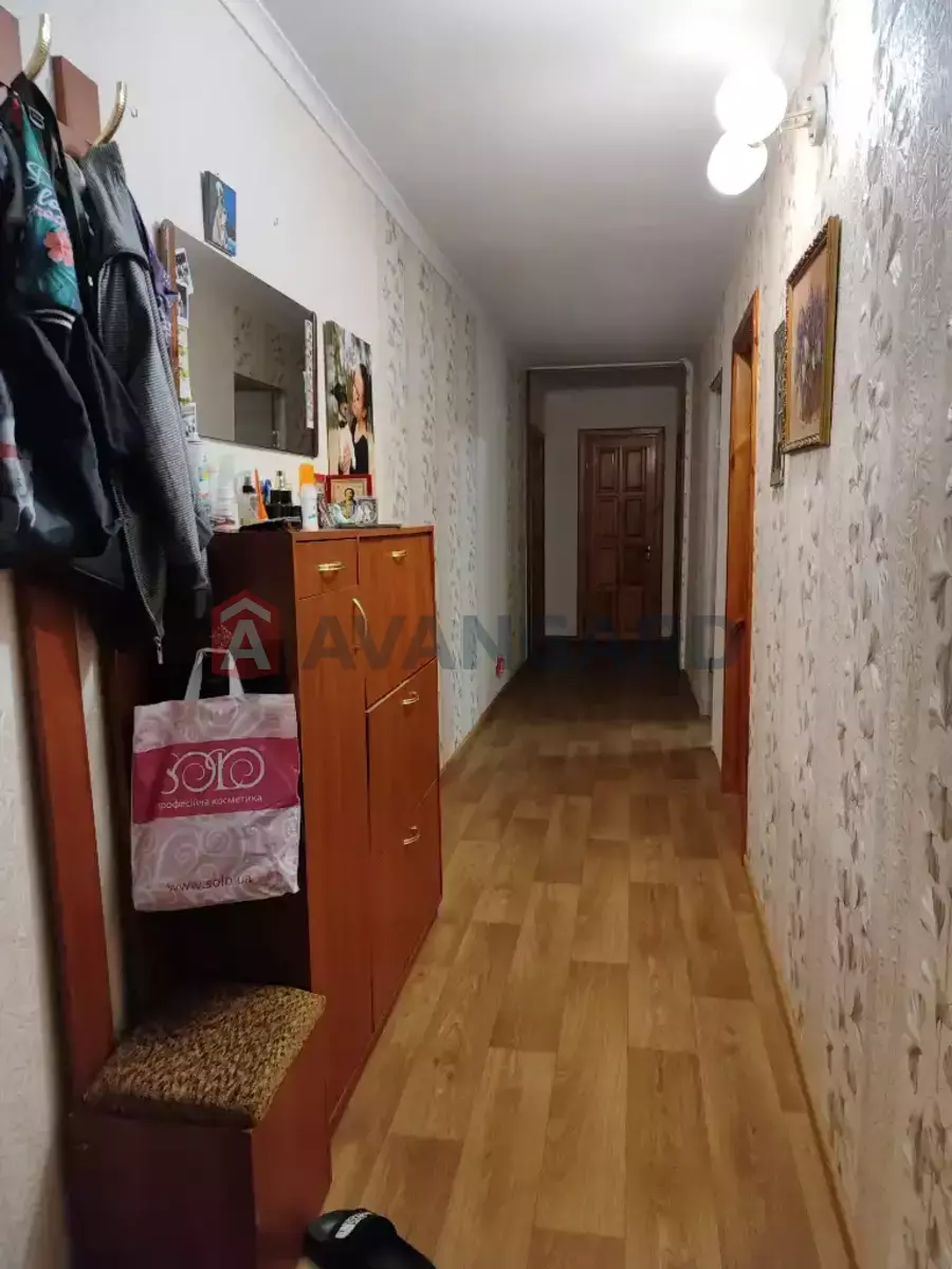 4 кім. квартира, 85/58/8 кв. м., 6/9 поверх фото 4 4 кім. квартира, 85/58/8 кв. м., 6/9 поверх фото 4