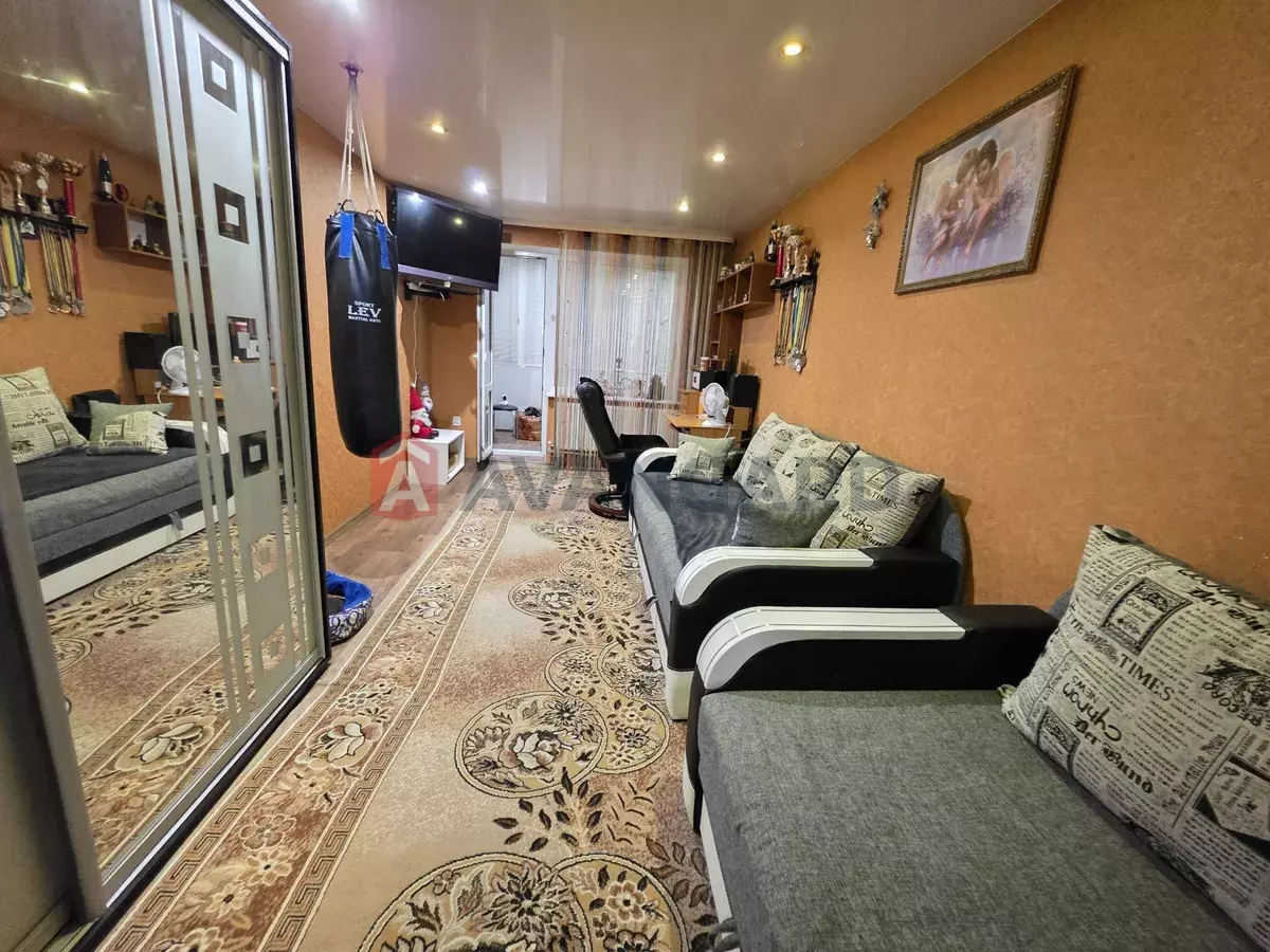 3 кім. квартира, 67/-/8 кв. м., 9/10 поверх фото 2 3 кім. квартира, 67/-/8 кв. м., 9/10 поверх фото 2