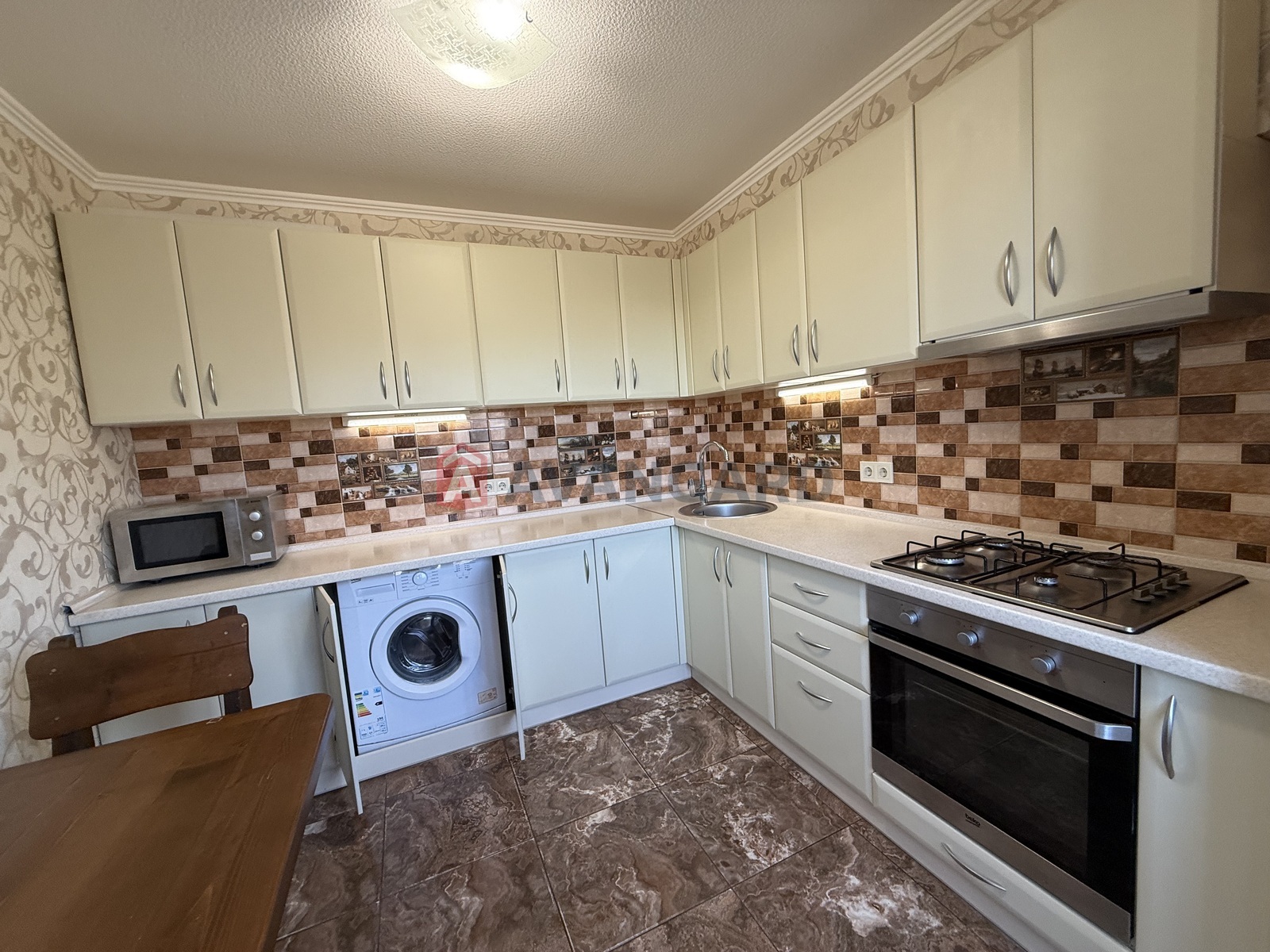 1 комн. квартира, 42/19/9 кв. м., 5/9 этаж фото 3 1 комн. квартира, 42/19/9 кв. м., 5/9 этаж фото 3