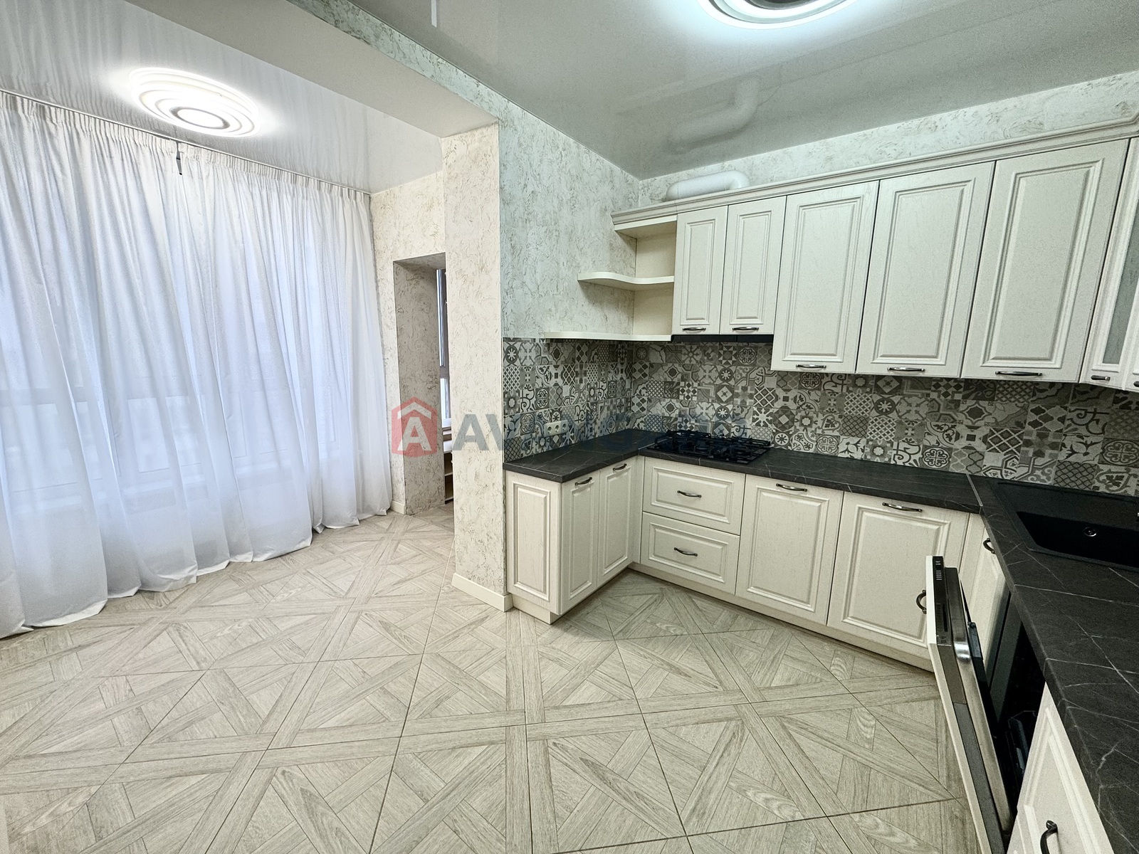 3 кім. квартира, 81/44/20 кв. м., 4/10 поверх фото 9 3 кім. квартира, 81/44/20 кв. м., 4/10 поверх фото 9