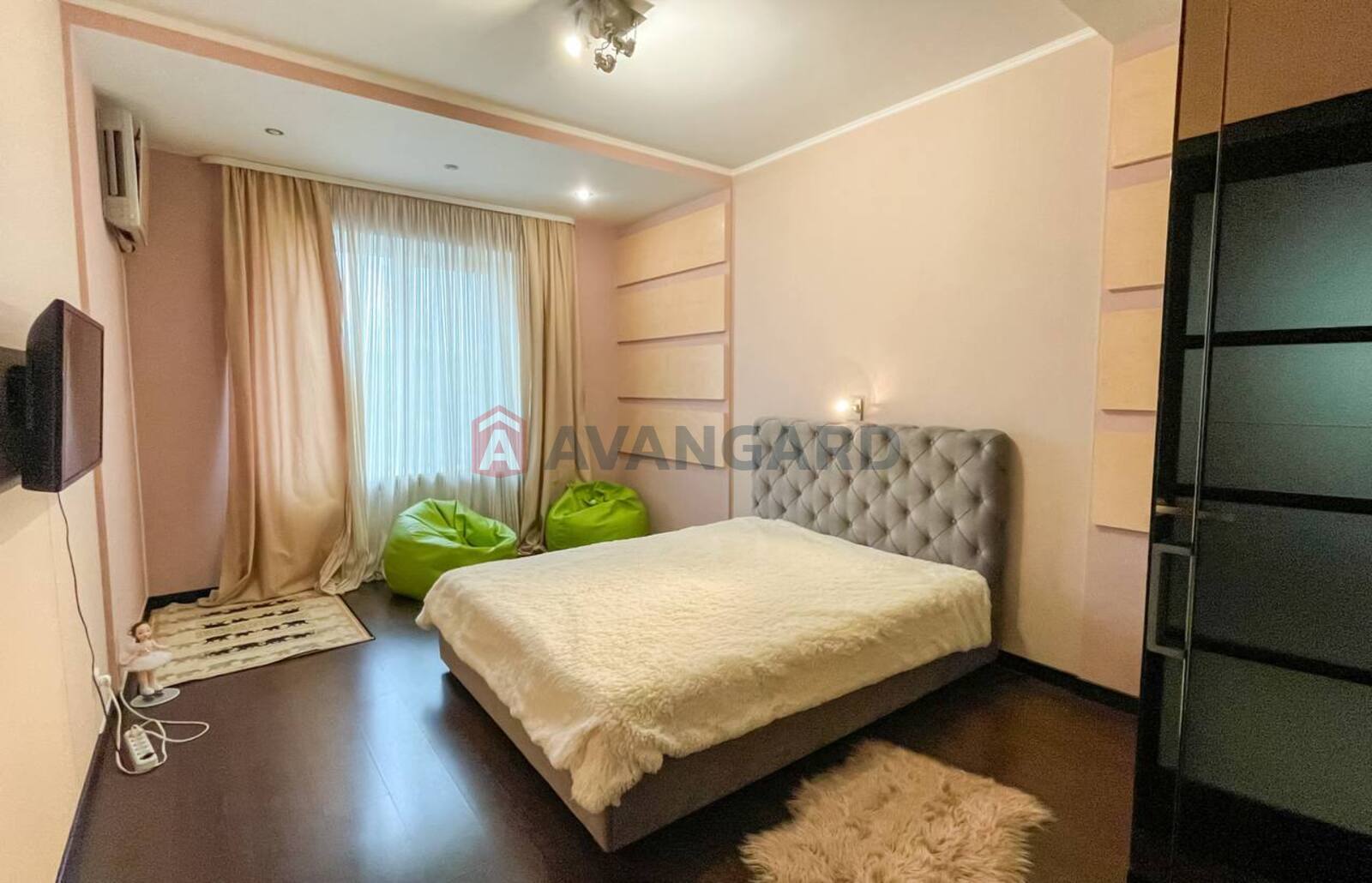 4 кім. квартира, 150/-/41 кв. м., 7/12 поверх фото 24 4 кім. квартира, 150/-/41 кв. м., 7/12 поверх фото 24