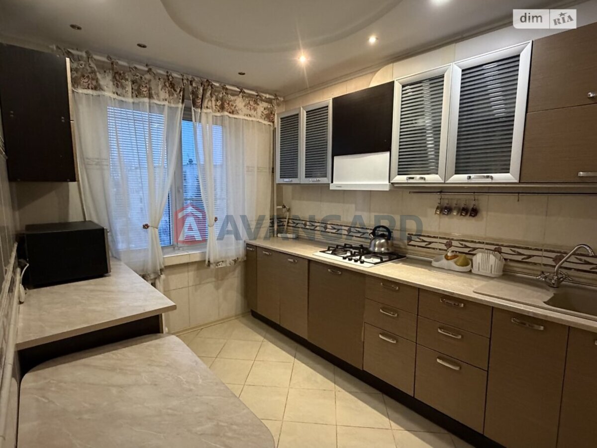 3 кім. квартира, 64/-/9 кв. м., 6/9 поверх фото 5 3 кім. квартира, 64/-/9 кв. м., 6/9 поверх фото 5