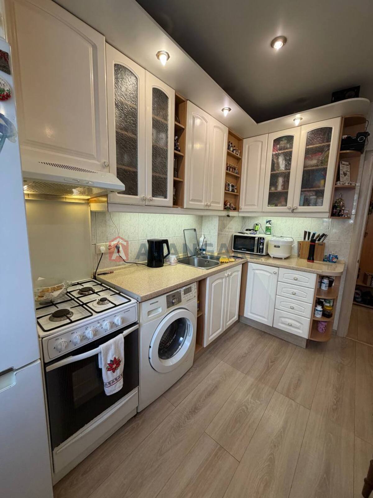 3 комн. квартира, 70/-/8 кв. м., 3/9 этаж фото 5 3 комн. квартира, 70/-/8 кв. м., 3/9 этаж фото 5