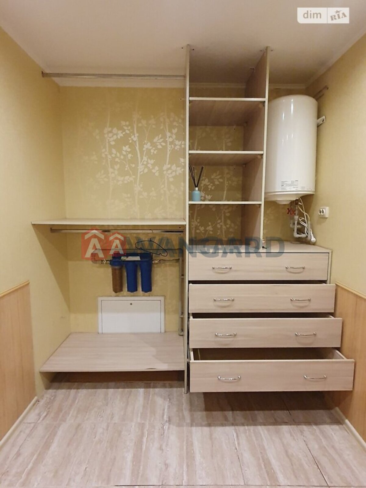 3 кім. квартира, 80/42/10 кв. м., 10/16 поверх фото 9 3 кім. квартира, 80/42/10 кв. м., 10/16 поверх фото 9