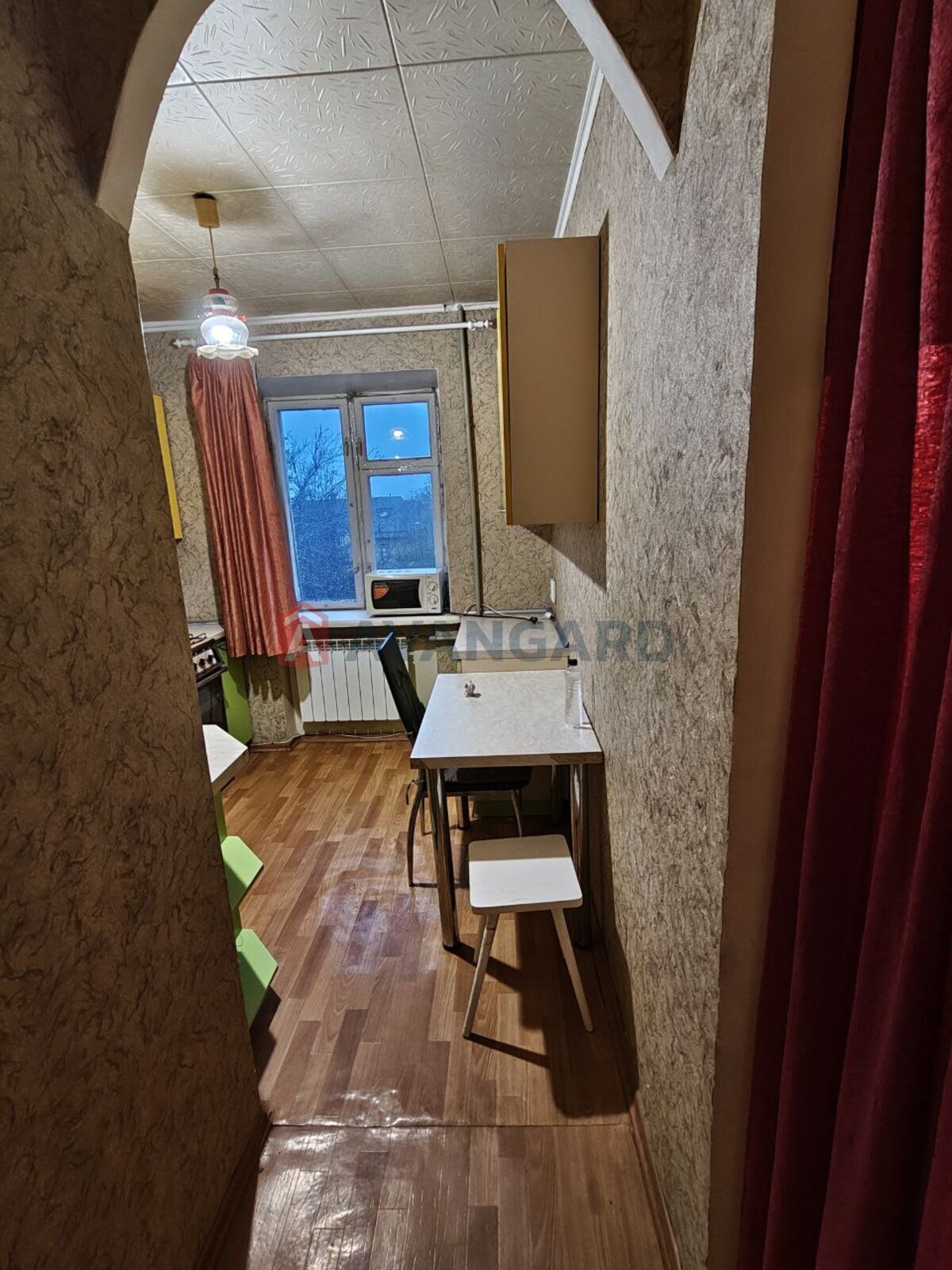 1 кім. квартира, 33/-/6 кв. м., 4/5 поверх фото 4 1 кім. квартира, 33/-/6 кв. м., 4/5 поверх фото 4