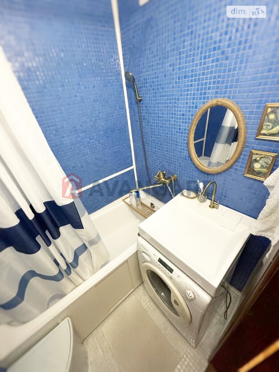 4 кім. квартира, 73/-/9 кв. м., 6/9 поверх фото 9 4 кім. квартира, 73/-/9 кв. м., 6/9 поверх фото 9