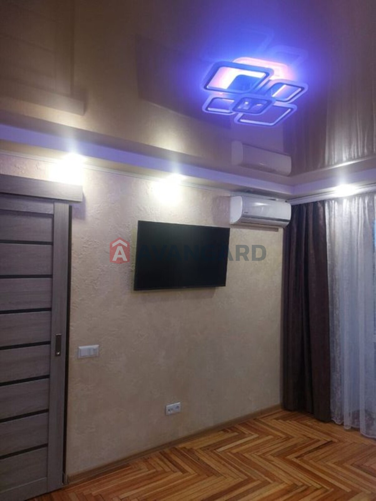 2 кім. квартира, 43/-/8 кв. м., 4/5 поверх фото 9 2 кім. квартира, 43/-/8 кв. м., 4/5 поверх фото 9